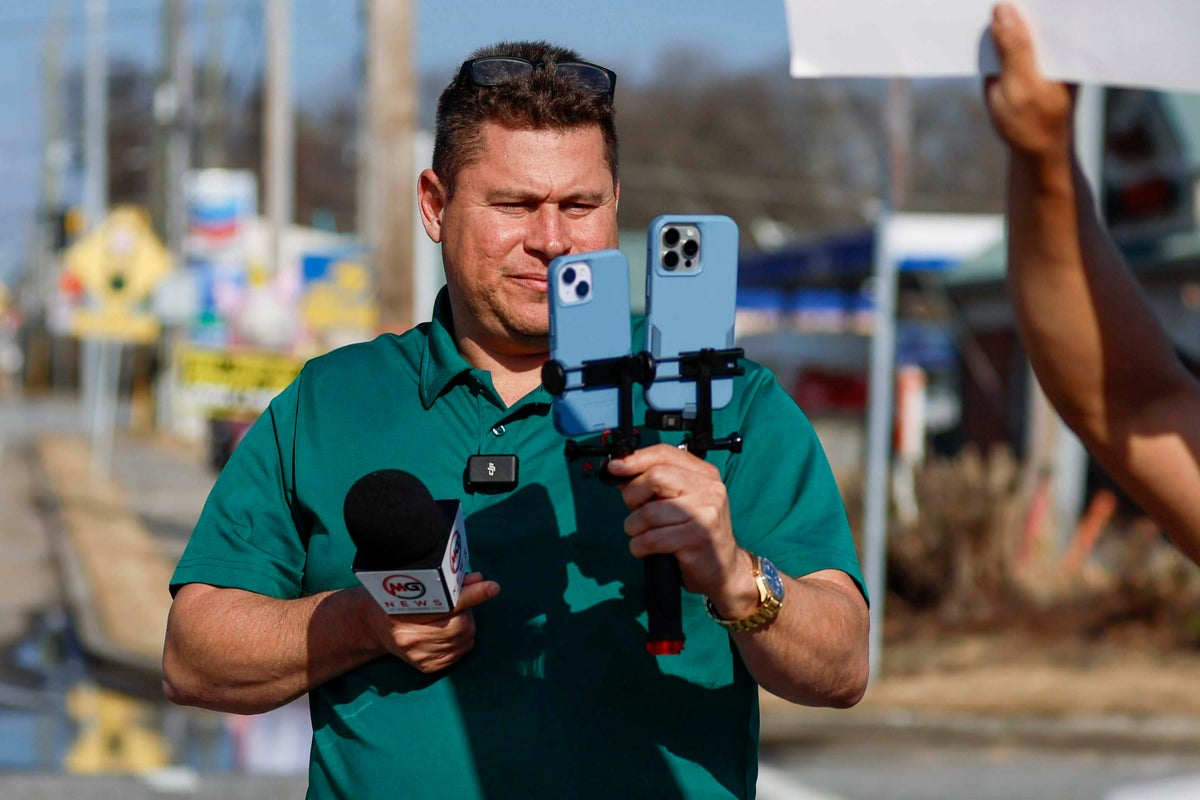 ICE takes custody of Spanish-language journalist arrested at Georgia protest