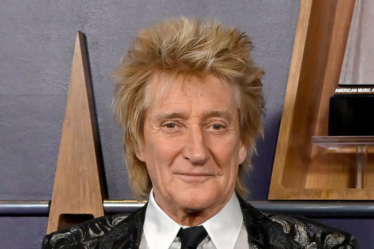 Rod Stewart sets sights on sprinting world record aged 80 Rod Stewart sets sights on sprinting world record aged 80
