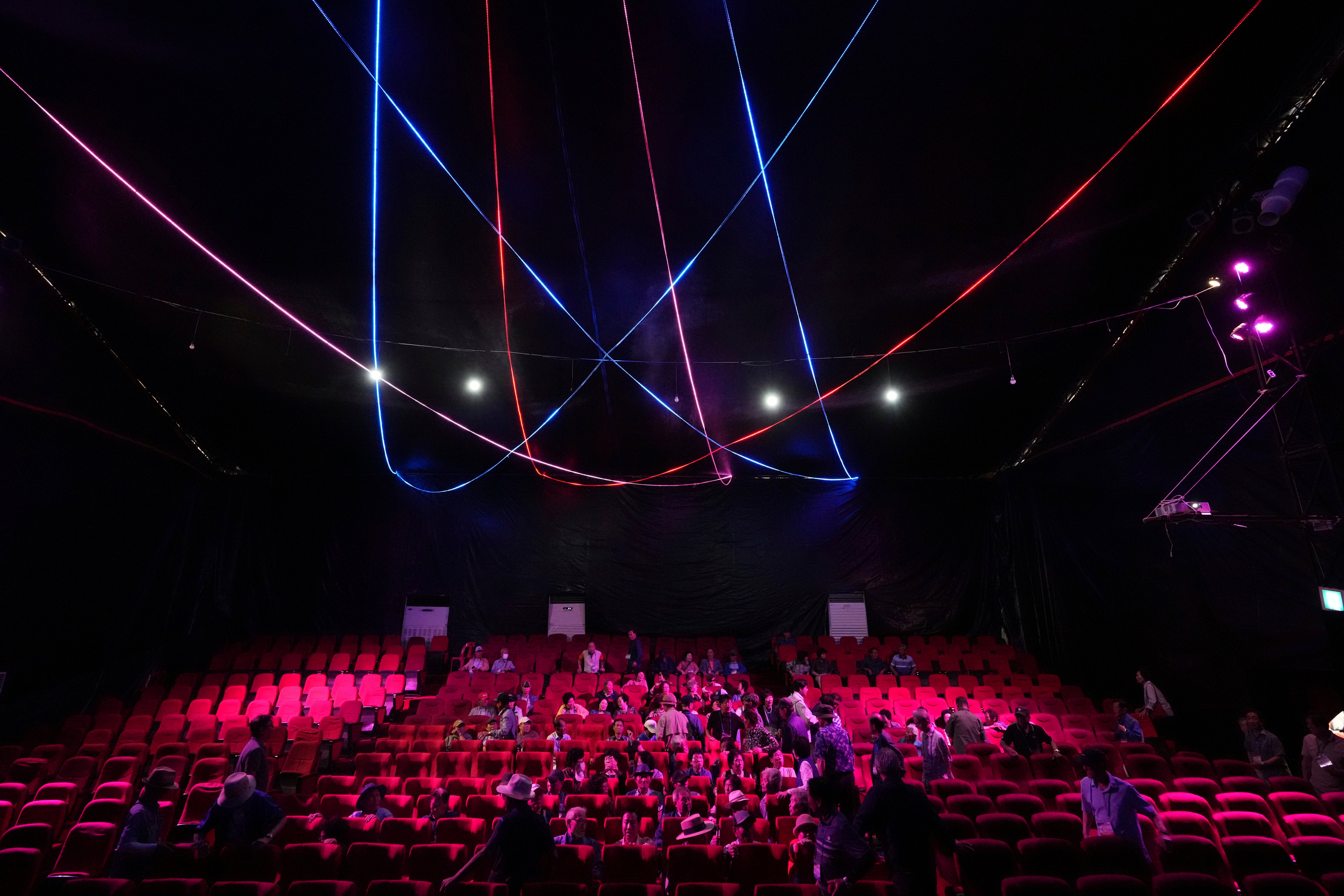 South Korea Last Circus Photo Gallery