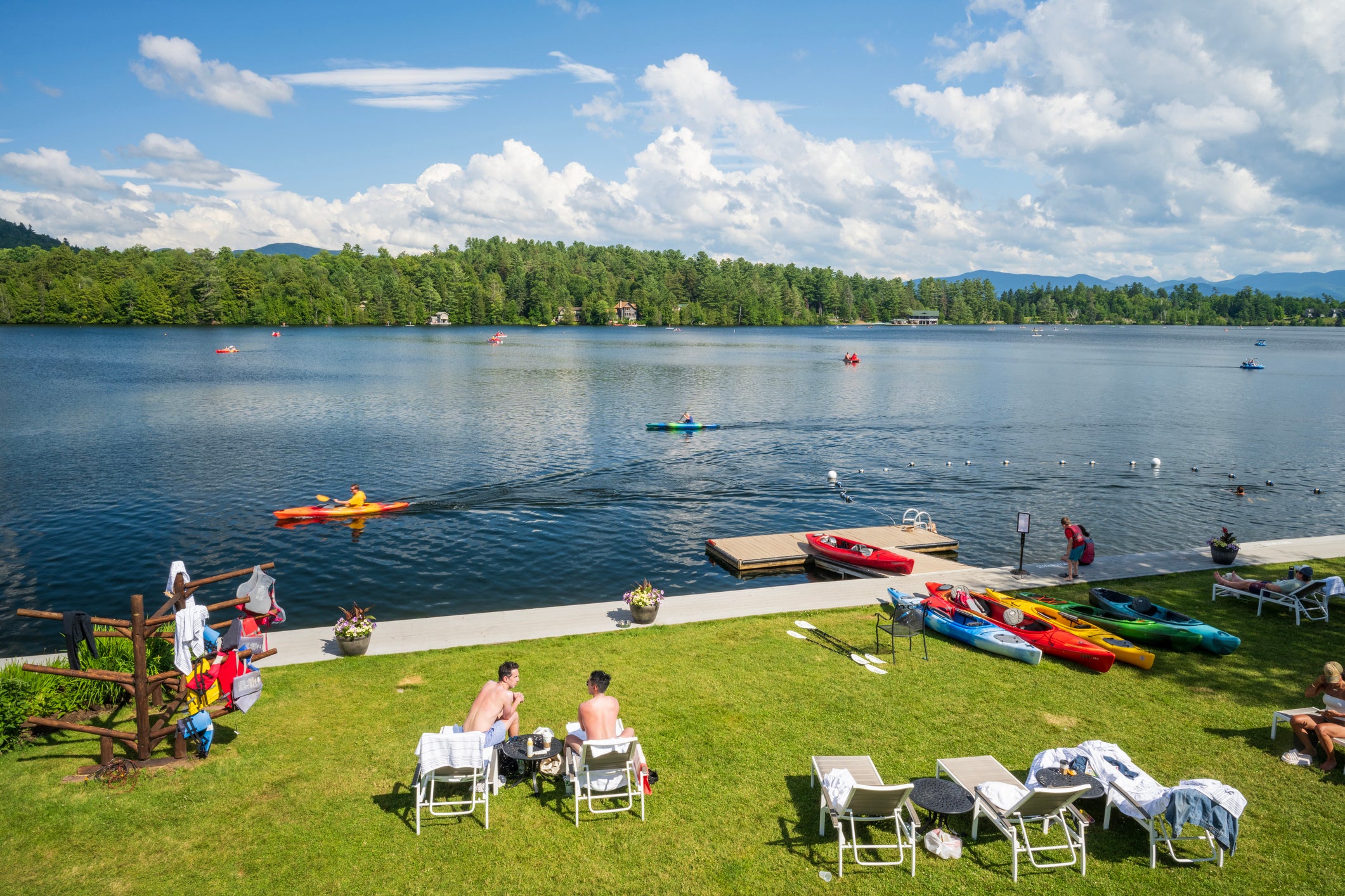 The US has launched an array of enticements for Canadian vacationers, including cheaper stays at Lake Placid