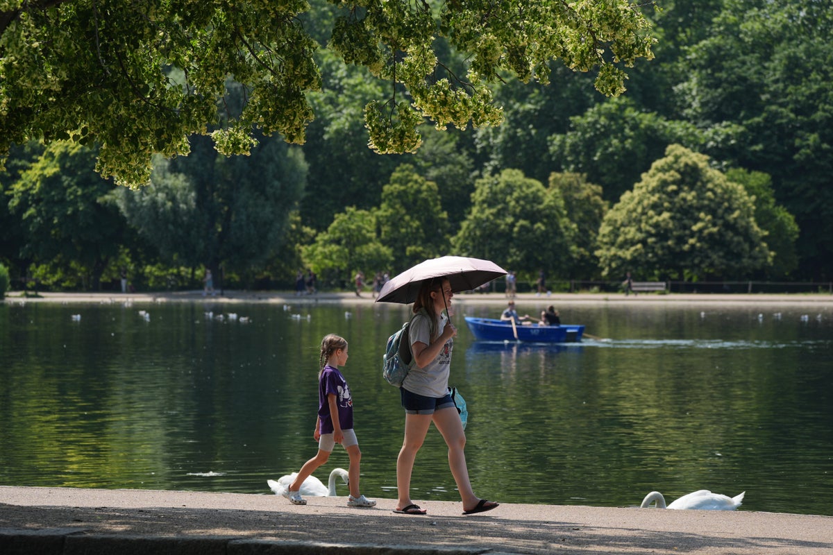 Parts of UK to sizzle in temperatures hotter than Spain this weekend