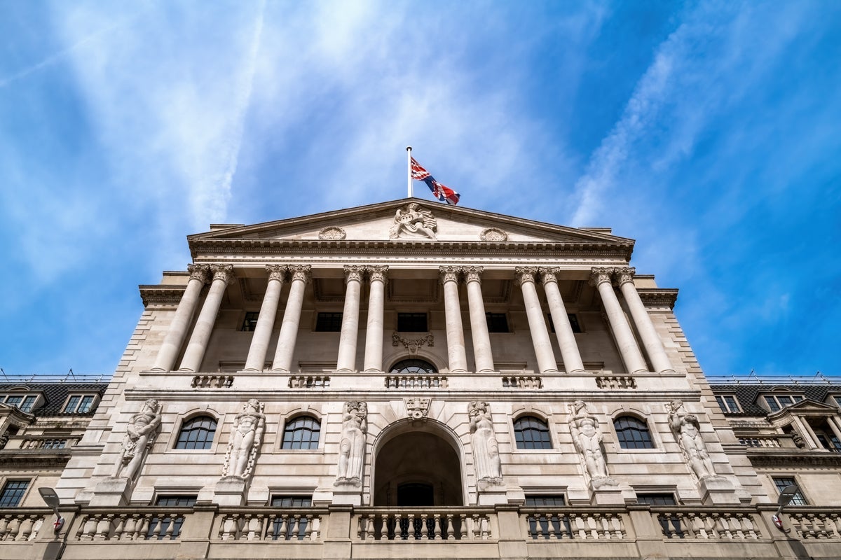 Interest rate decision-maker highlights dangers facing Bank of England