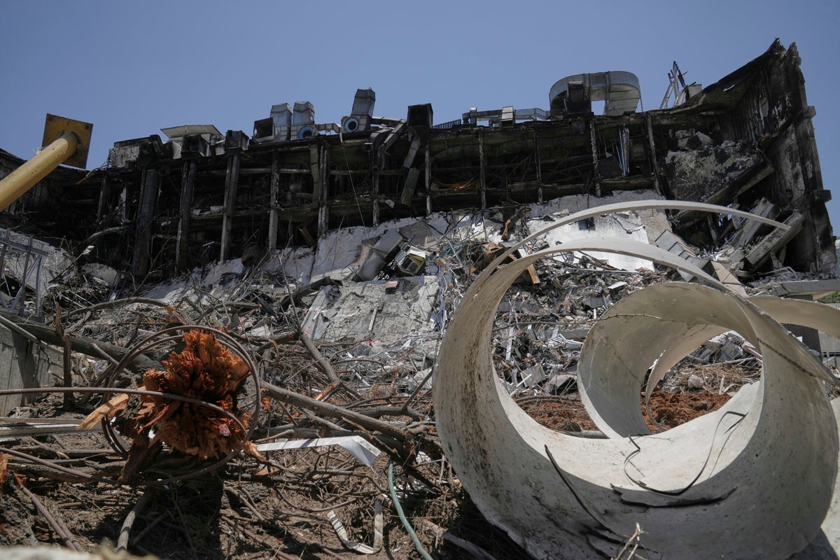 Israeli scientists reel after Iranian missile strikes premier research institute