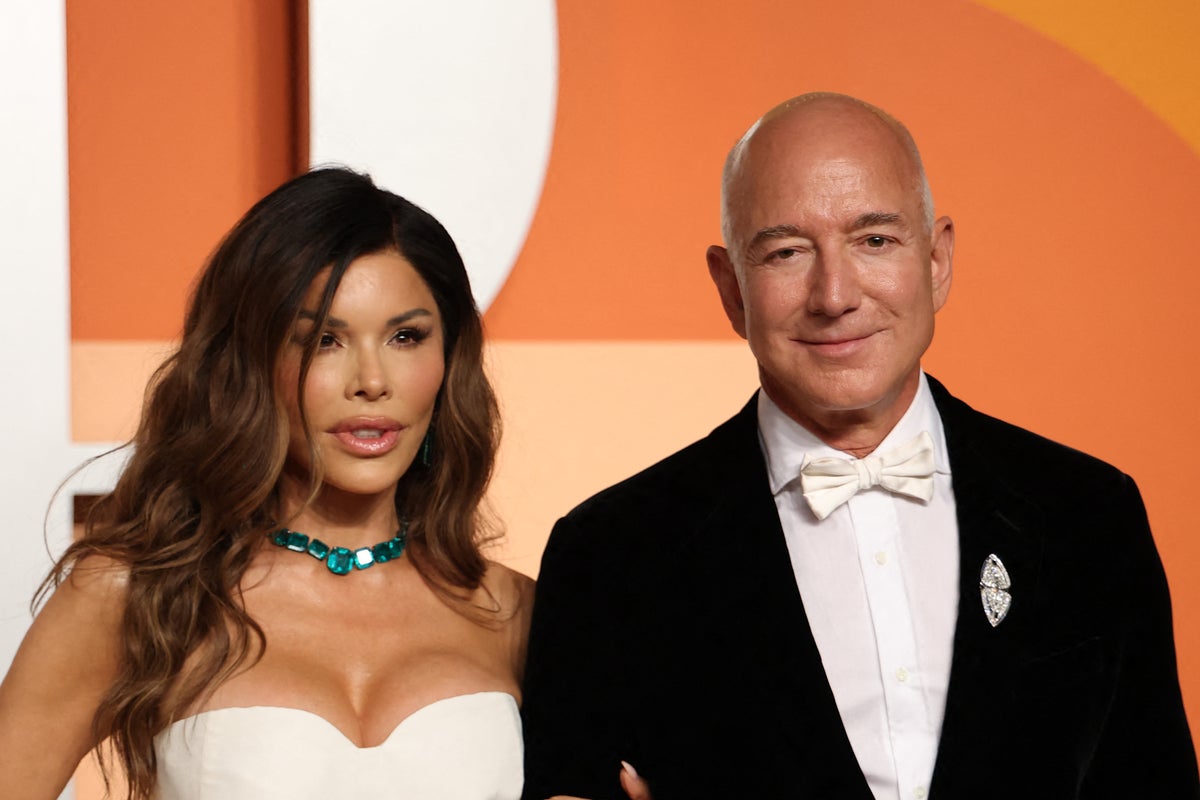 ‘Venice can be sold to the highest bidder’: Furious locals speak out ahead of Jeff Bezos’ billionaire fantasy wedding to Lauren Sanchez ‘Venice can be sold to the highest bidder’: Furious locals speak out ahead of Jeff Bezos’ billionaire fantasy wedding to Lauren Sanchez