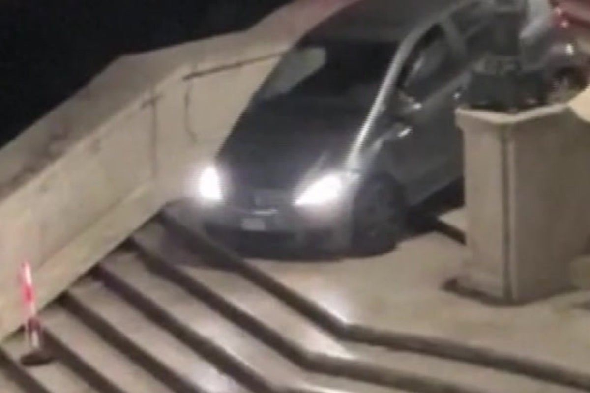Elderly man drives down Rome’s historic Spanish steps after mistaking monument for a road