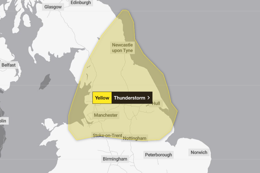 Met office issued a yellow thunderstorm this weekend