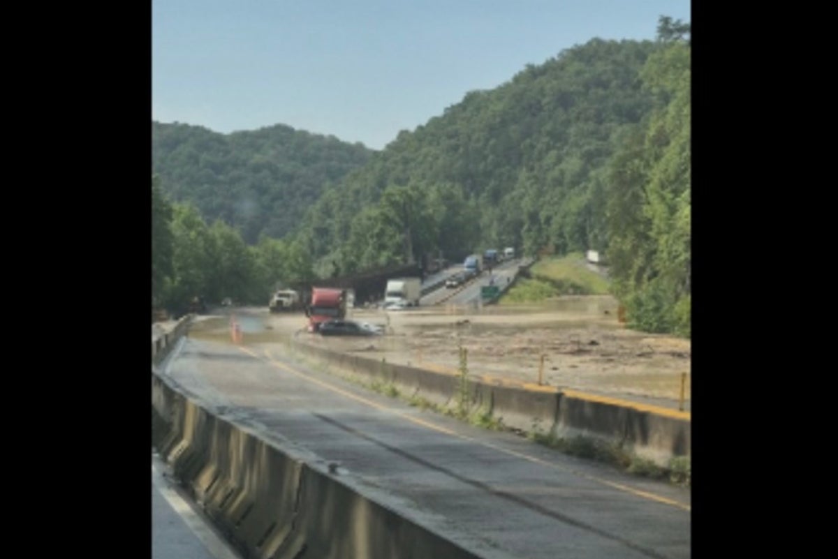 Smoky Mountains I-40 corridor may be closed for weeks following flooding and rock slides