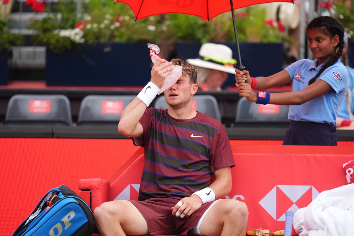 British Tennis Player Draper Ends Queen’s Campaign Battling Tonsillitis