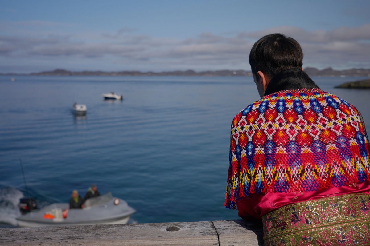 Greenlanders celebrate national holiday under 24 hours of sunlight