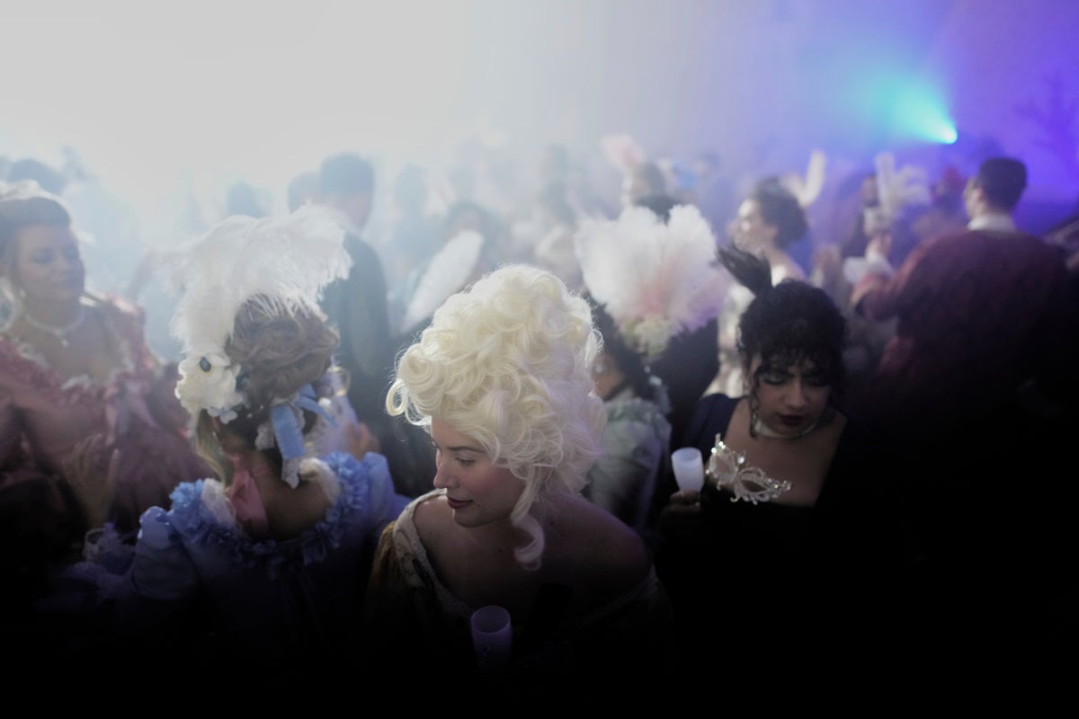 Photos of the Great Masked Ball in Versailles