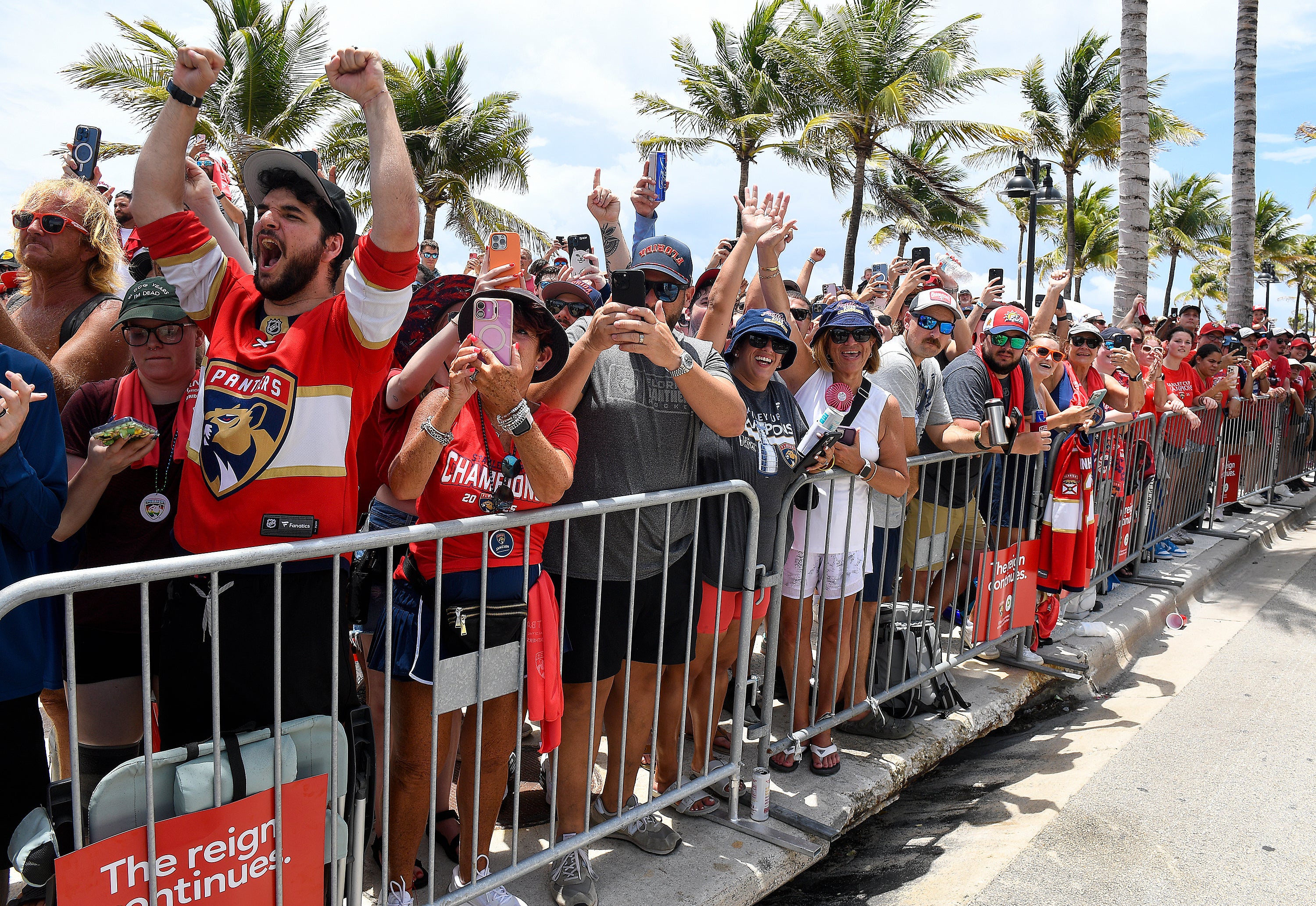 Champion Panthers Hockey