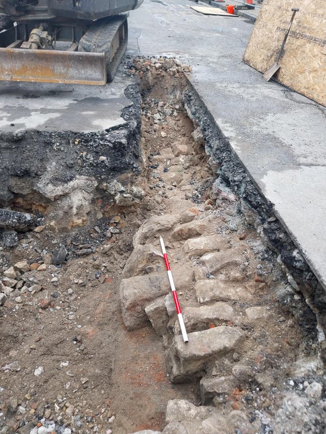 <p>Emergency work to repair the road outside York’s Theatre Royal in central York ground to a halt, after remains of a 12th to13th century hospital were found beneath the surface  </p>