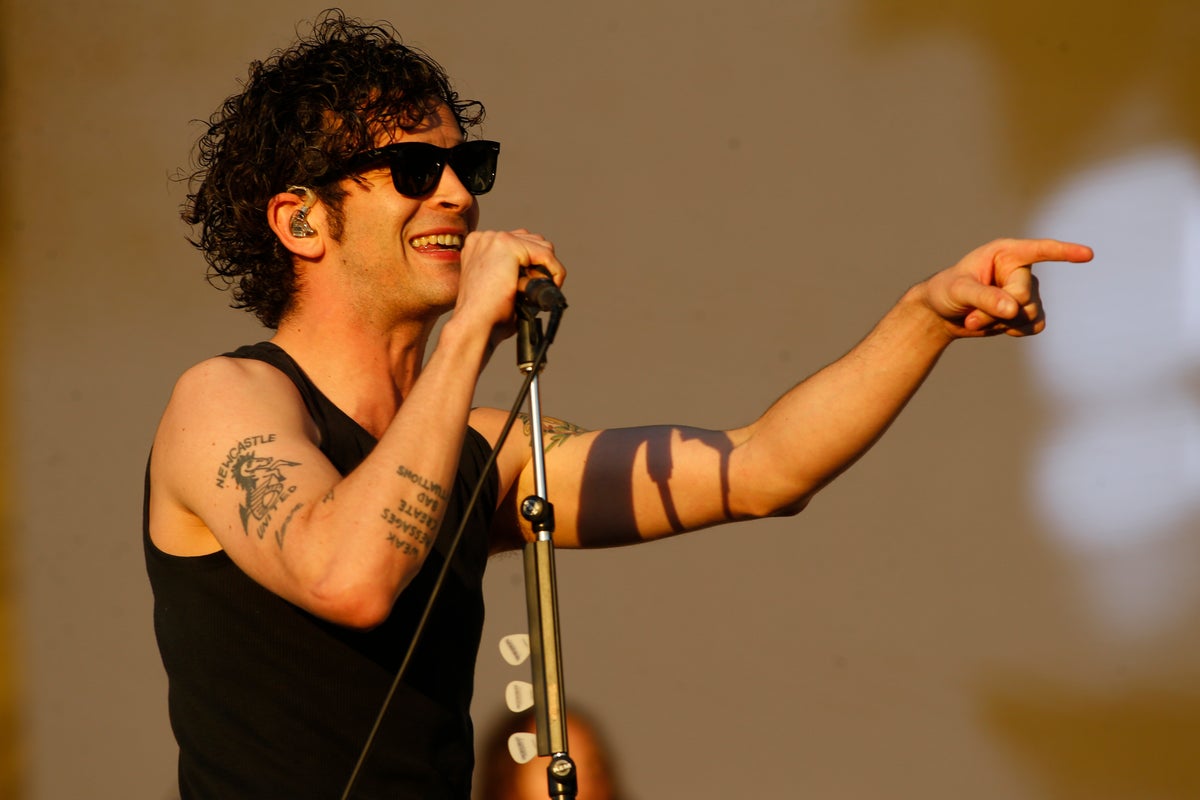 Glastonbury 2025 live updates: Weather forecast, lineup and what time gates open