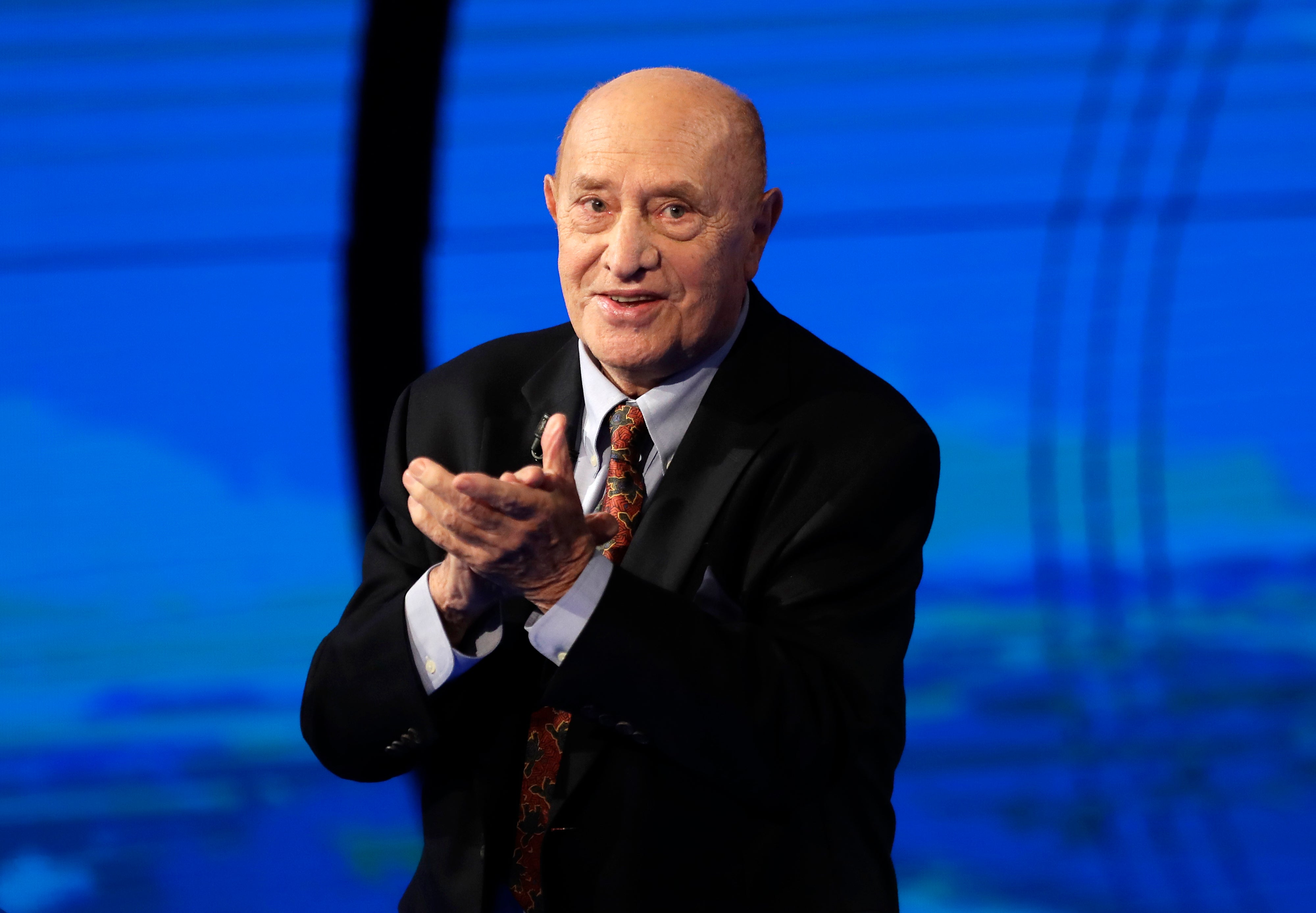 ARNALDO POMODORO-DECESO