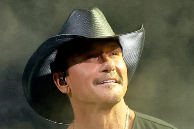 <p>Tim McGraw performing at Nashville's Bridgestone Arena on April 25, 2024</p>