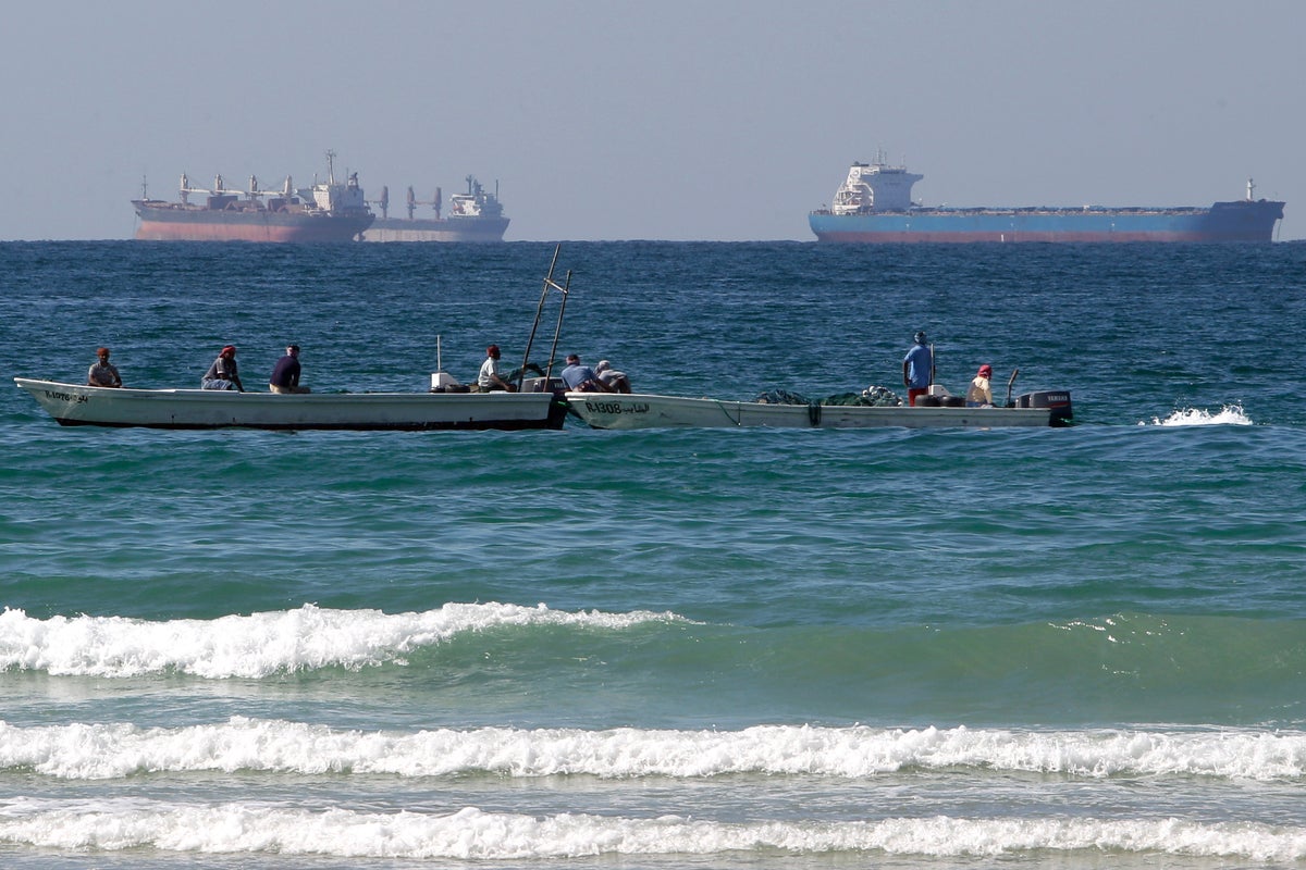 Oil sells off as traders calmly look beyond the bombs in the Middle East