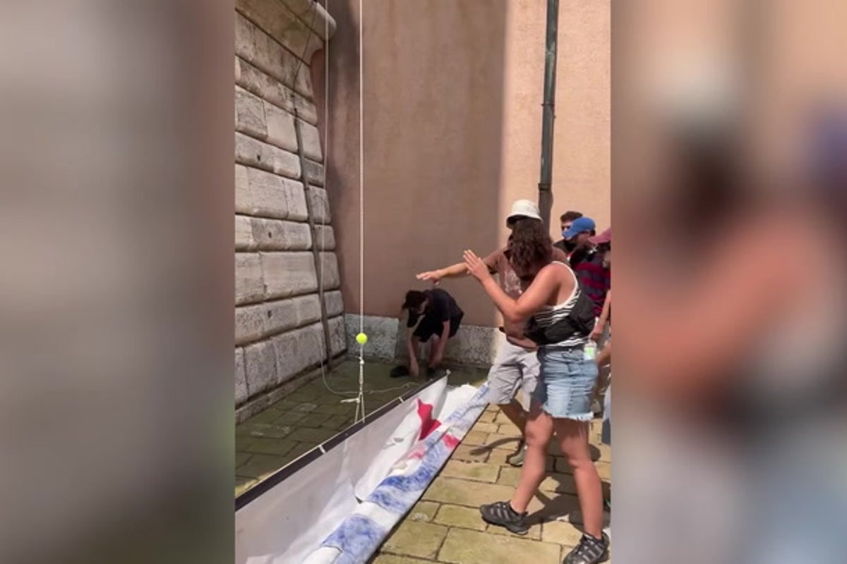 ‘No space for Bezos’: Protesters rally against tech tycoon and fiancé Lauren Sanchez’s Venice wedding