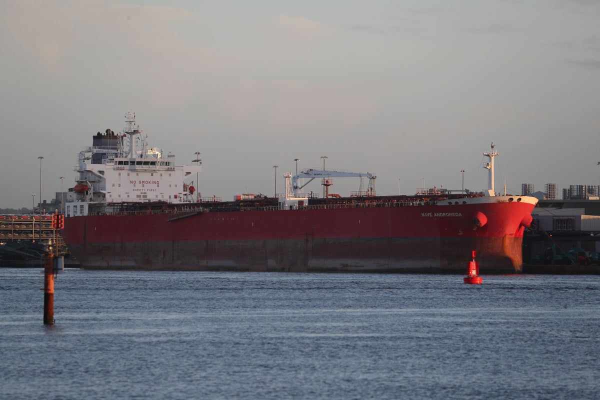 Oil price falls back on Israel-Iran ceasefire