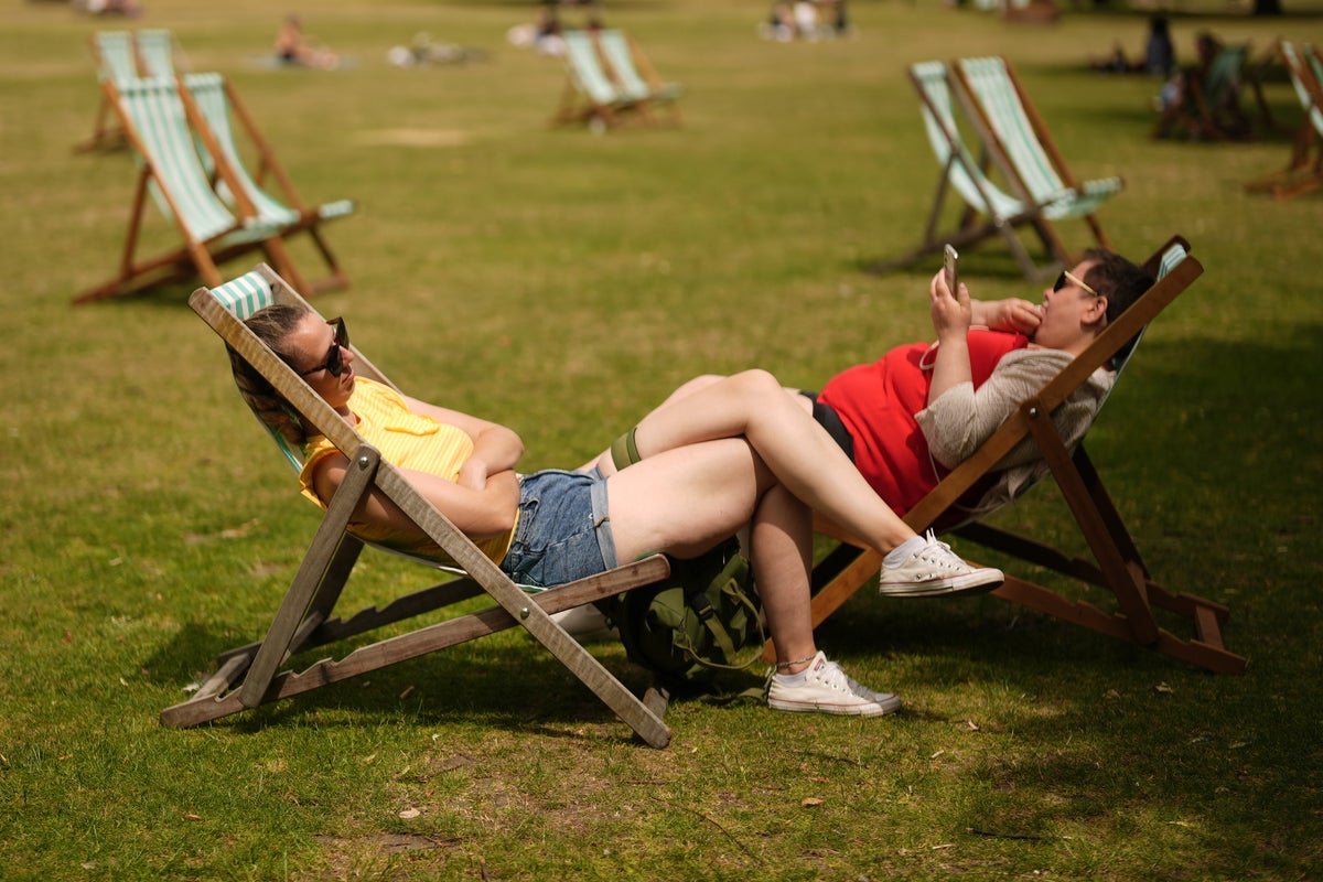 Heat health alert for parts of UK as country braces for fresh heatwave