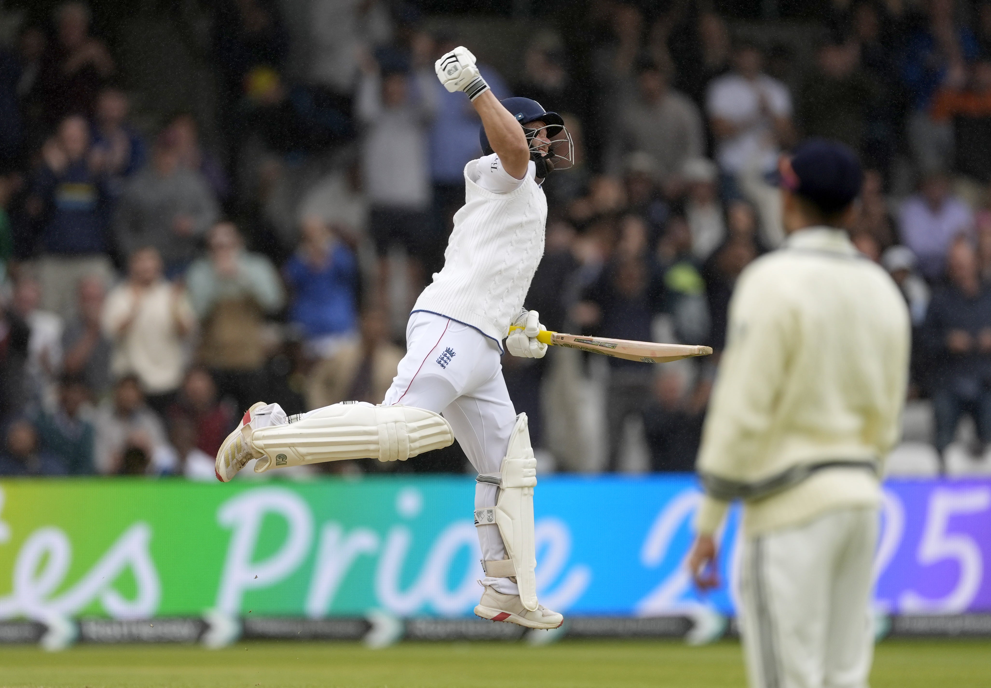 O brilho de Ben Duckett criou a impressionante perseguição da Inglaterra (Danny Lawson/PA)