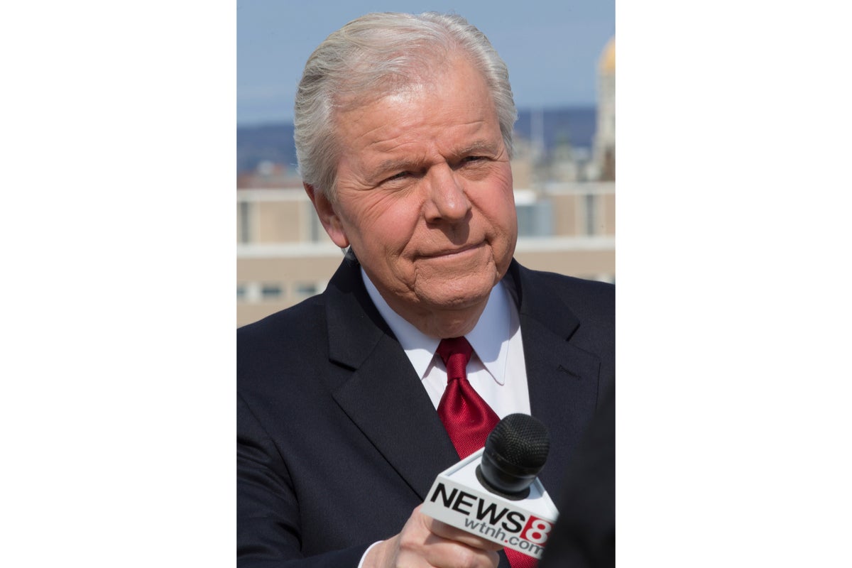 Mark Davis, longtime Connecticut TV political reporter, dies at 76