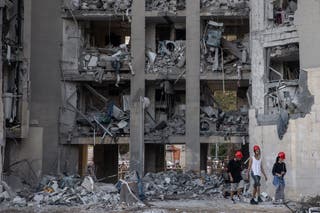 Israel Hit With Missile Barrage After Trump Announces Impending Iran-Israel Ceasefire