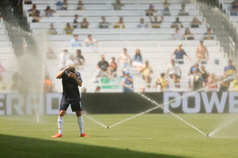 <p>CWC Auckland City Boca Juniors Soccer</p>