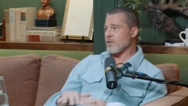 <p>Brad Pitt opens up on attending first Alcoholic Anonymous meeting after Angelina Jolie split .</p>