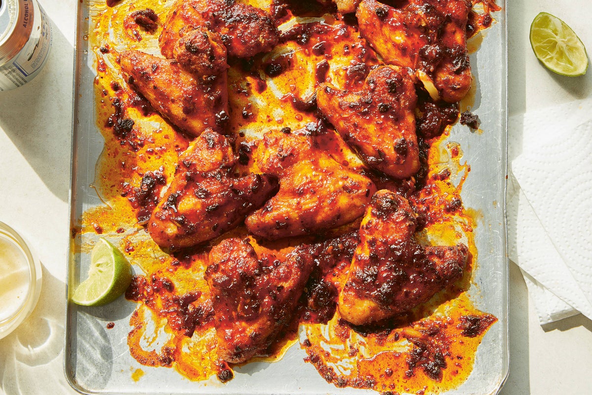 These chipotle hoisin chicken wings are sweet, smoky and seriously crispy