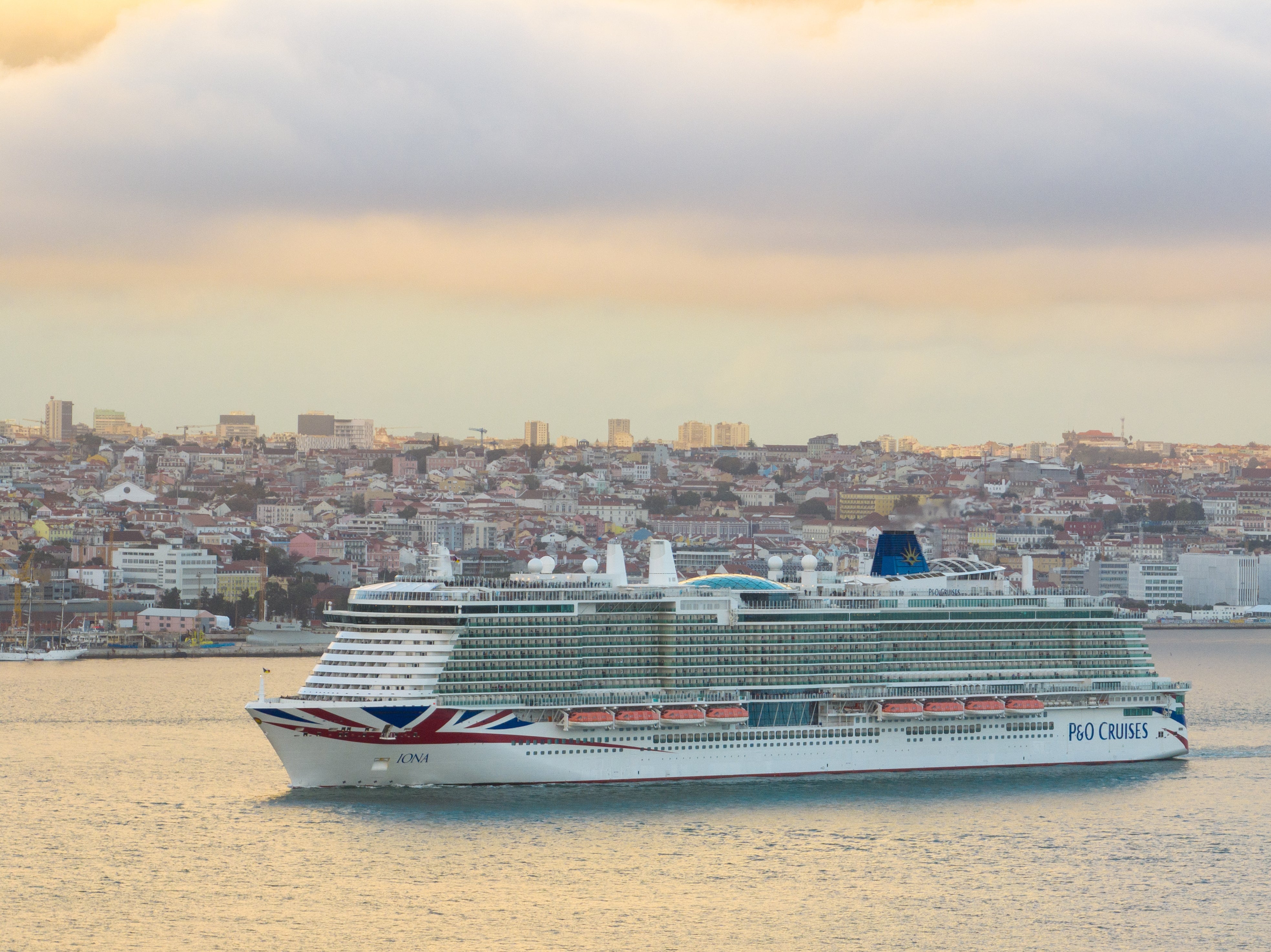 Iona is sailing to towards the northern lights this winter