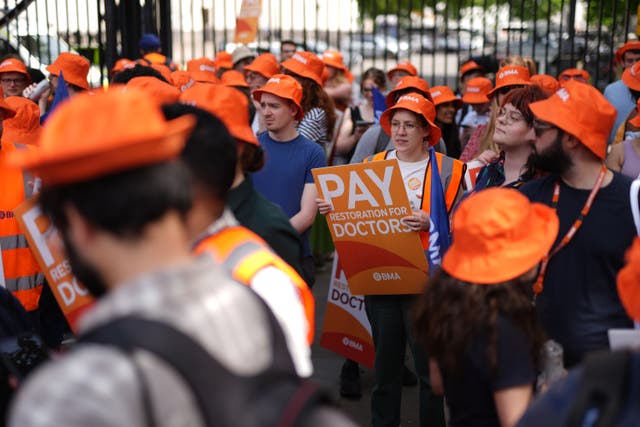 <p>Resident doctors' 29 per cent pay demand is "non-negotiable,” according to the BMA’s new leader (Jordan Pettitt/PA)</p>