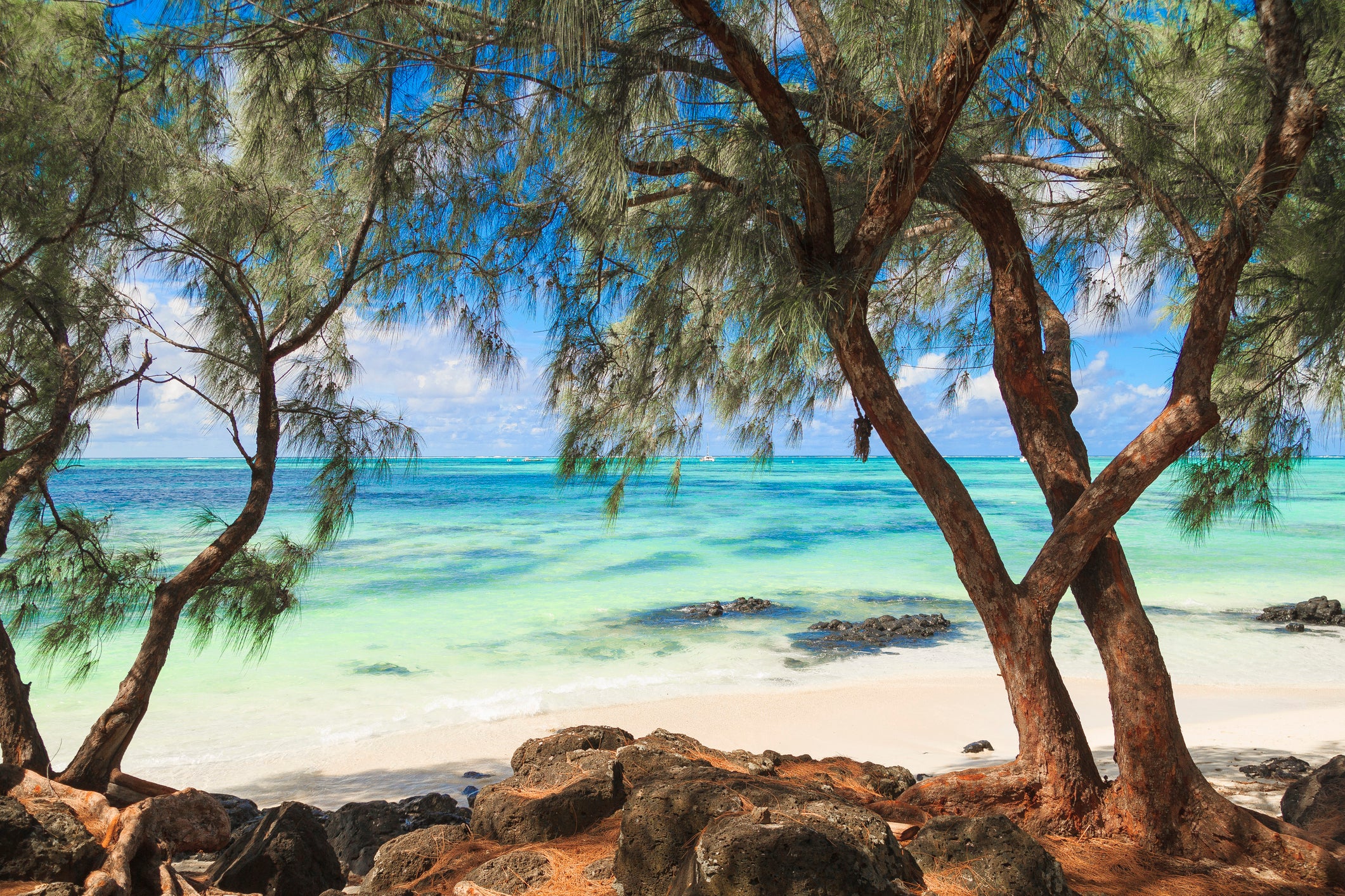 Île aux Cerfs is a beach playground