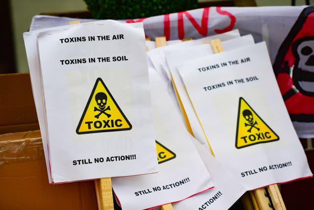 <p>Toxic chemicals present in our air, food and water have been strongly linked with a huge number of environmental and serious health issues, including cancer, obesity, dementia, infertility, ADHD, and heart and respiratory problems</p>