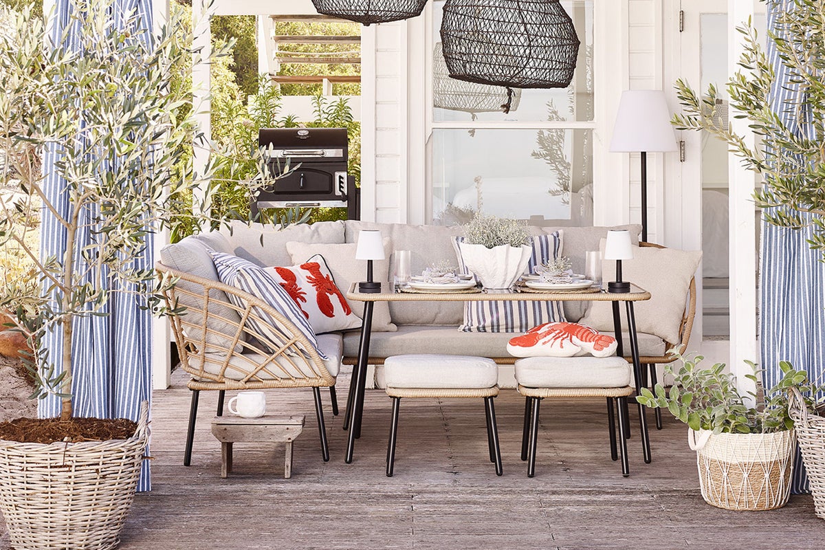 10 ways to channel chic coastal decor