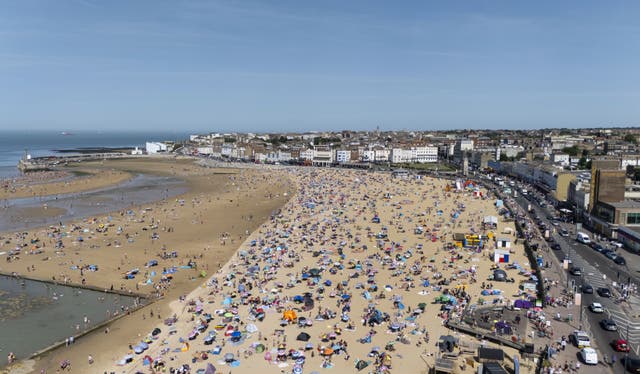 <p>The south and east are expected to experience the highest temperatures at the end of the week </p>