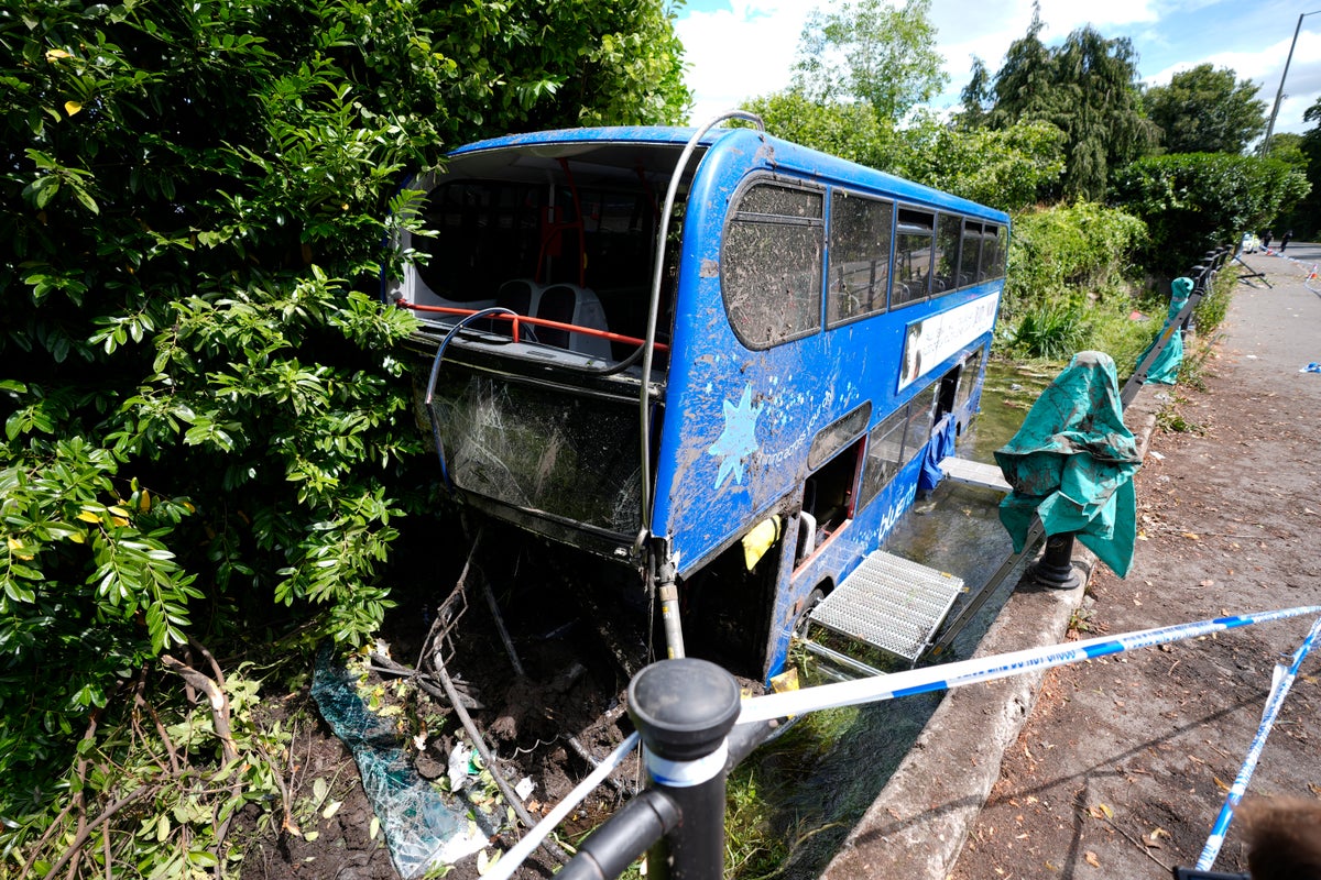 Eastleigh bus crash live: Double-decker with students on board takes ‘terrifying’ plunge into river, injuring 17