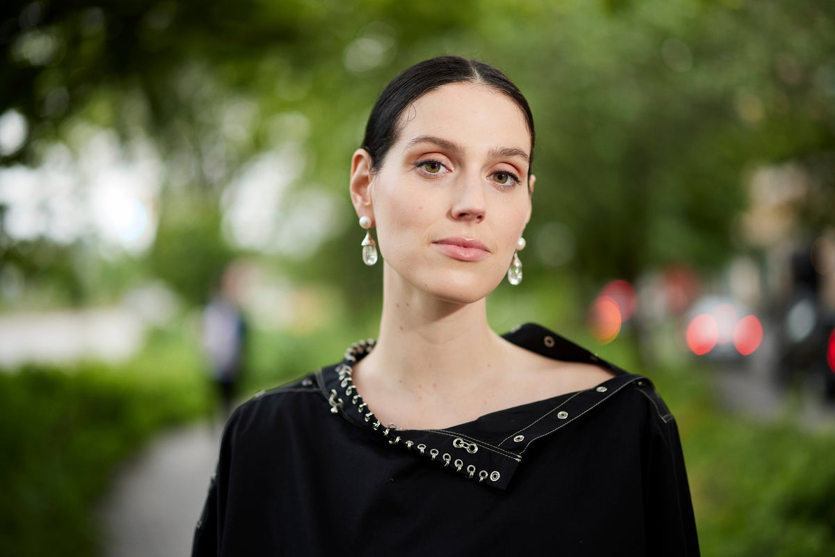 How ‘Sorry, Baby’ writer-producer-star Eva Victor made the year’s most exciting debut