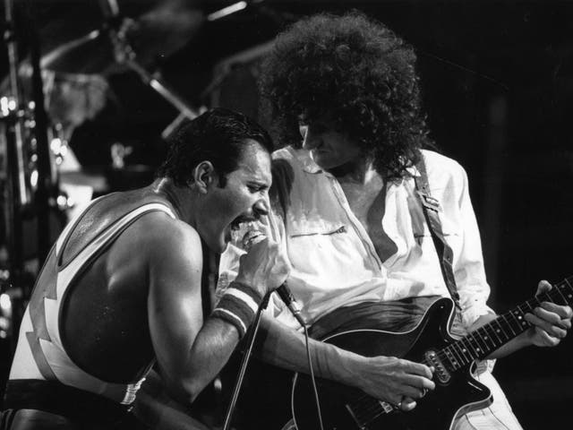 <p>Queen members Freddie Mercury and Brian May in 1984</p>