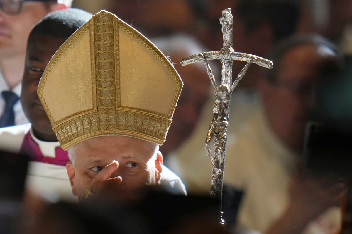 Pope Leo XIV appeals for unity within the Catholic Church in Holy Year messages to priests