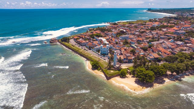 <p>Sri Lanka is home to some of the world’s finest beaches </p>