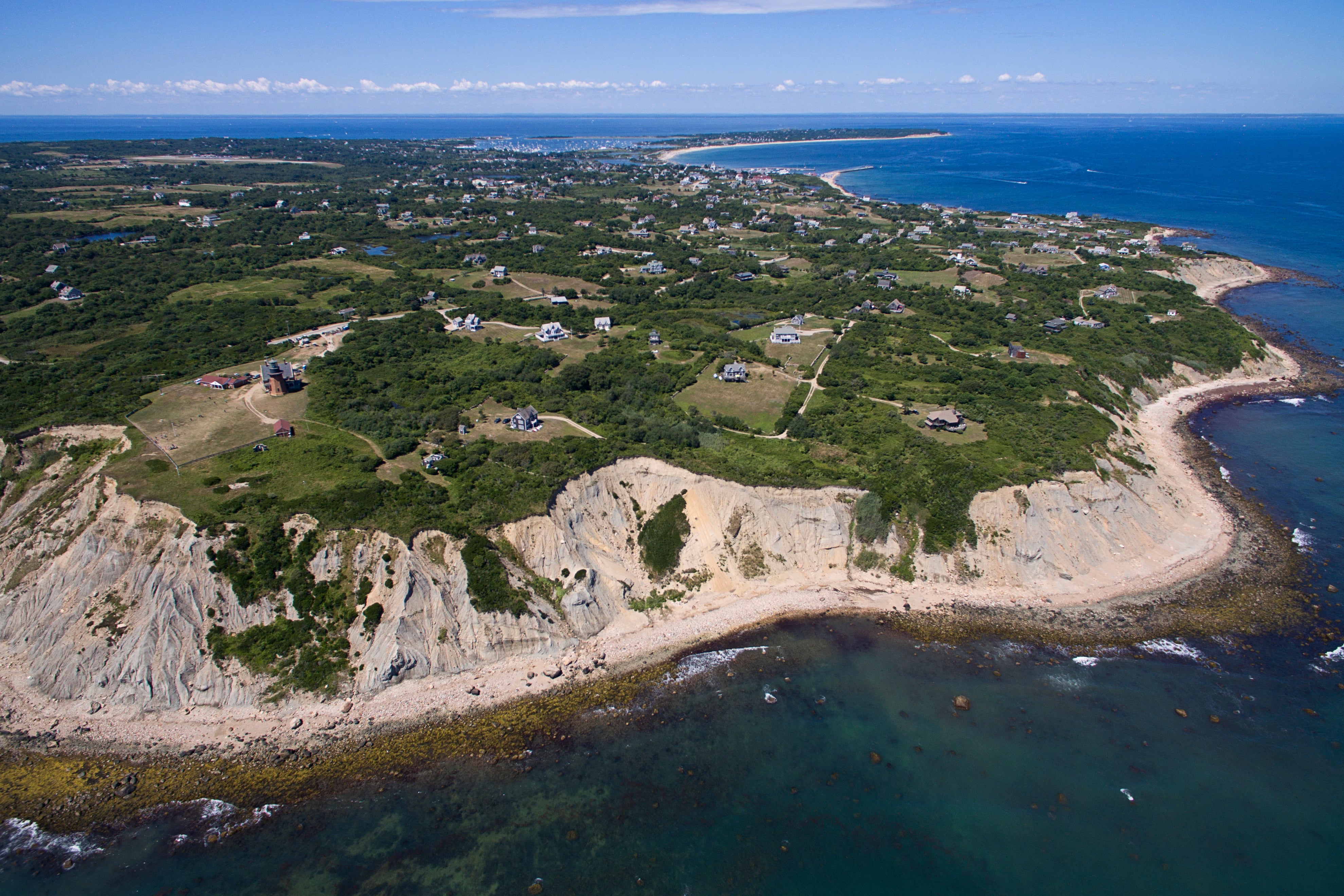 Mohegan Bluffs beach on Block Island