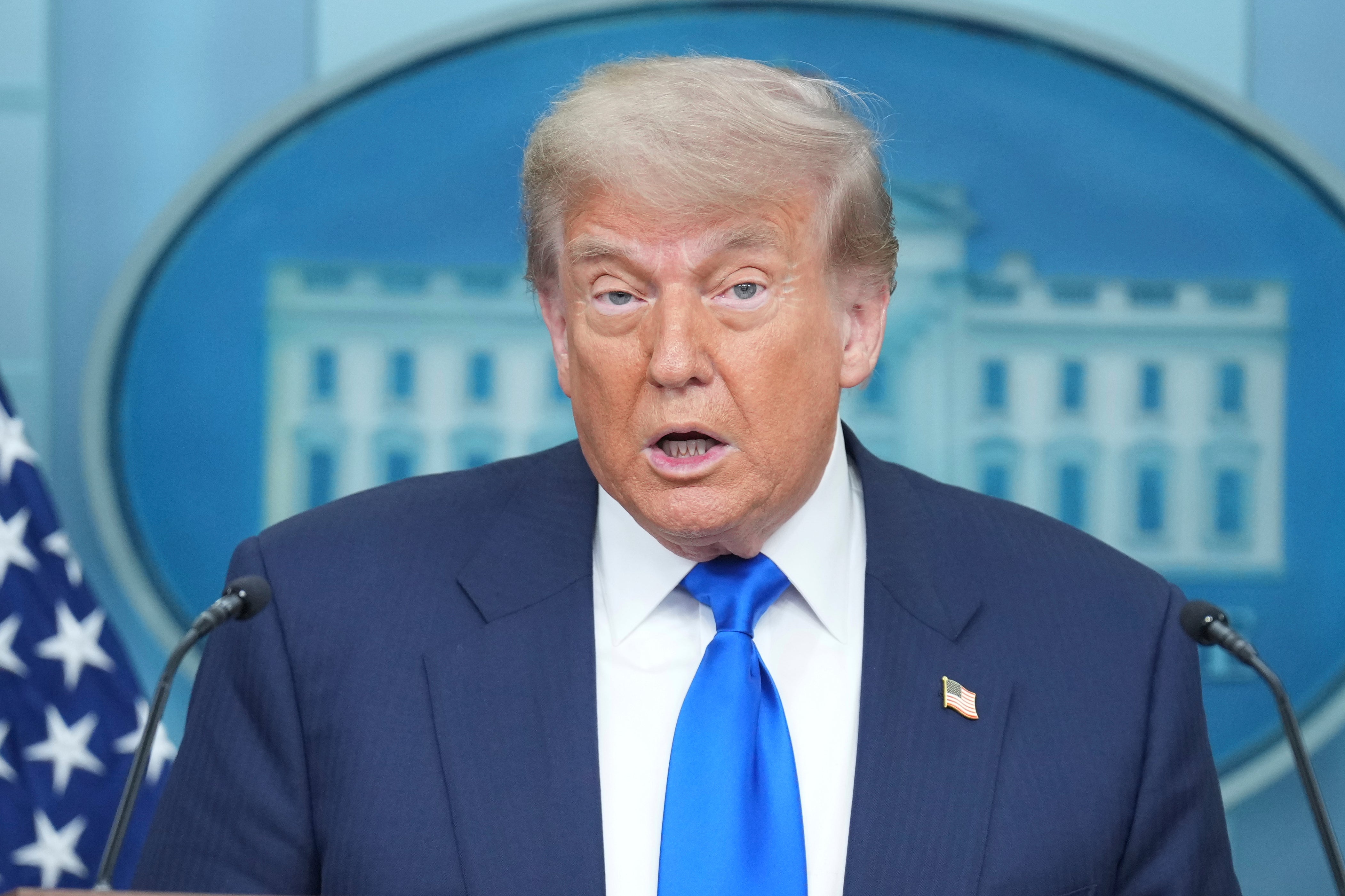 President Donald Trump held a rare conference for briefing white houses with victory after the US Supreme Court prepared in the power of federal judges to overpass on the basis of presidential orders. Decided on Friday came into account Trump offers in the High Court to limit citizenship at birth.
