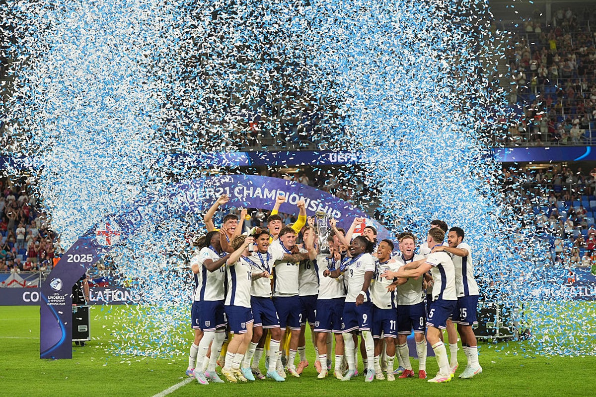 Moment England U21s celebrate victory following thrilling extra time win against Germany
