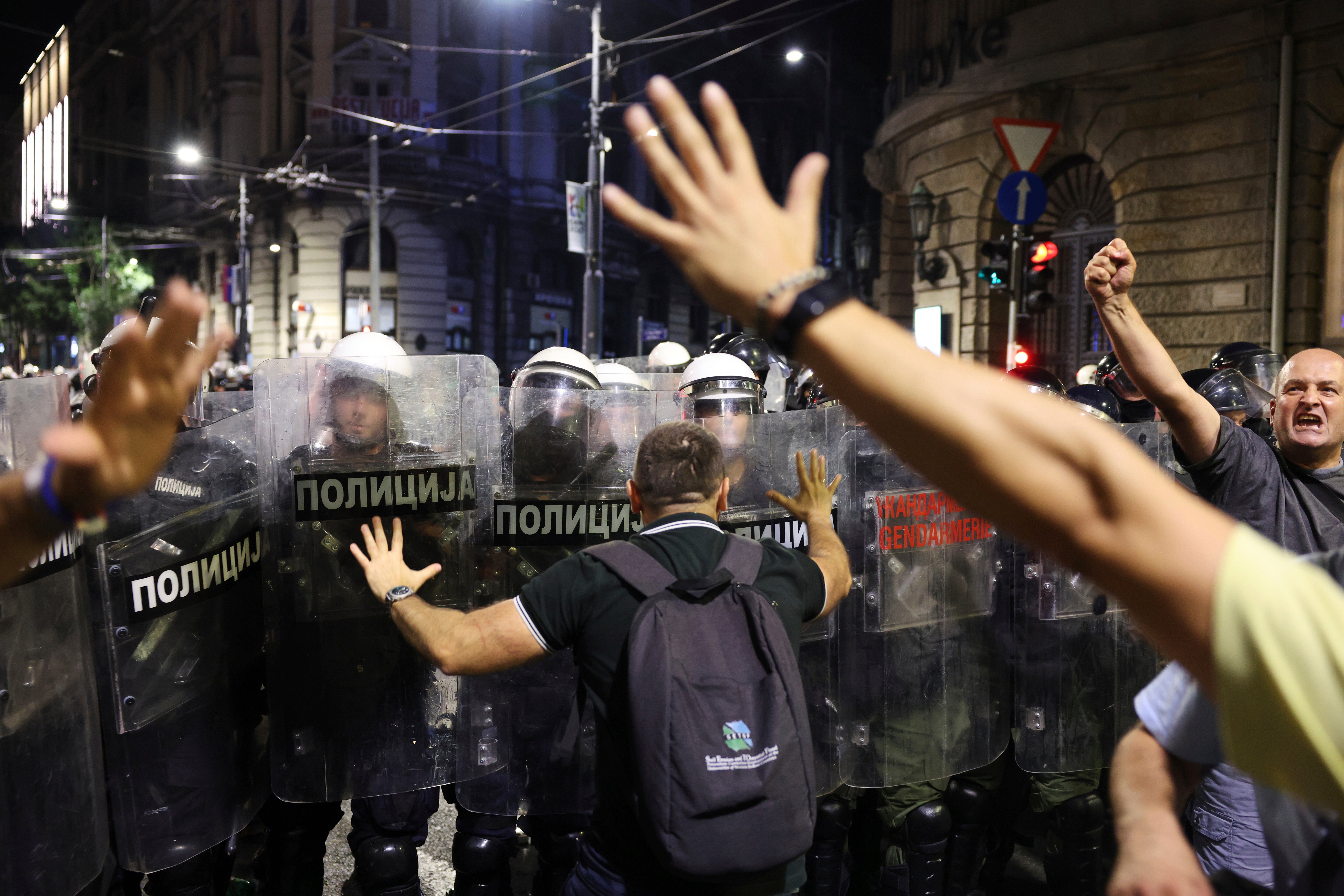 APTOPIX Serbia Protest