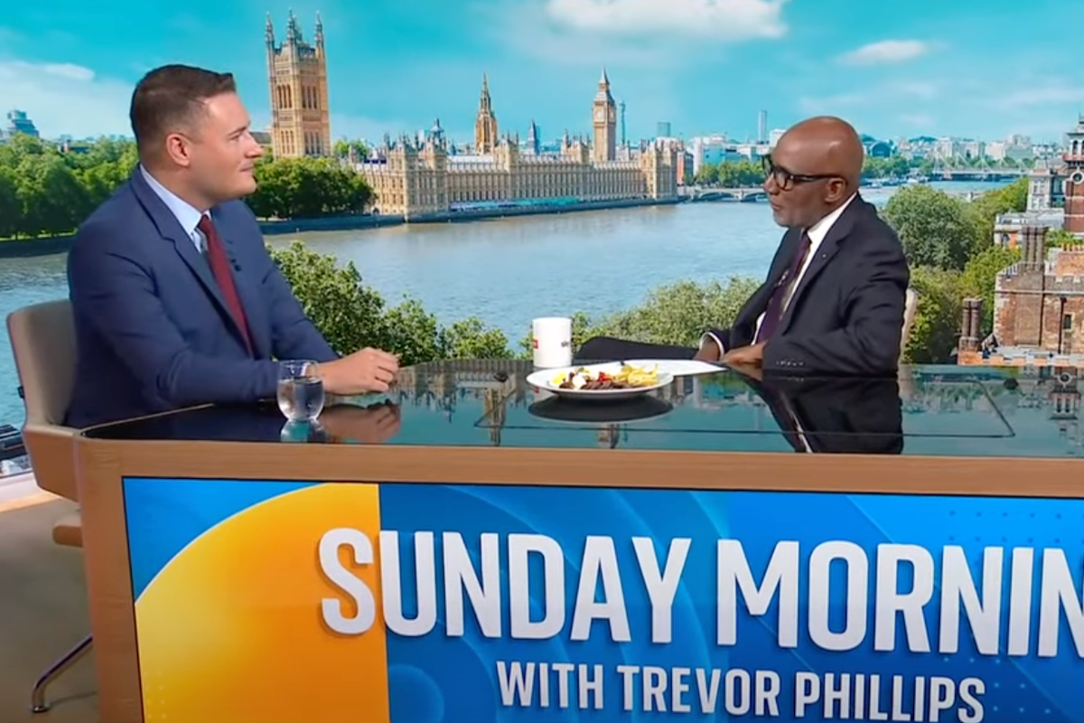 Watch as Wes Streeting is given plate of crisps and chocolate as he’s grilled on healthy eating plans