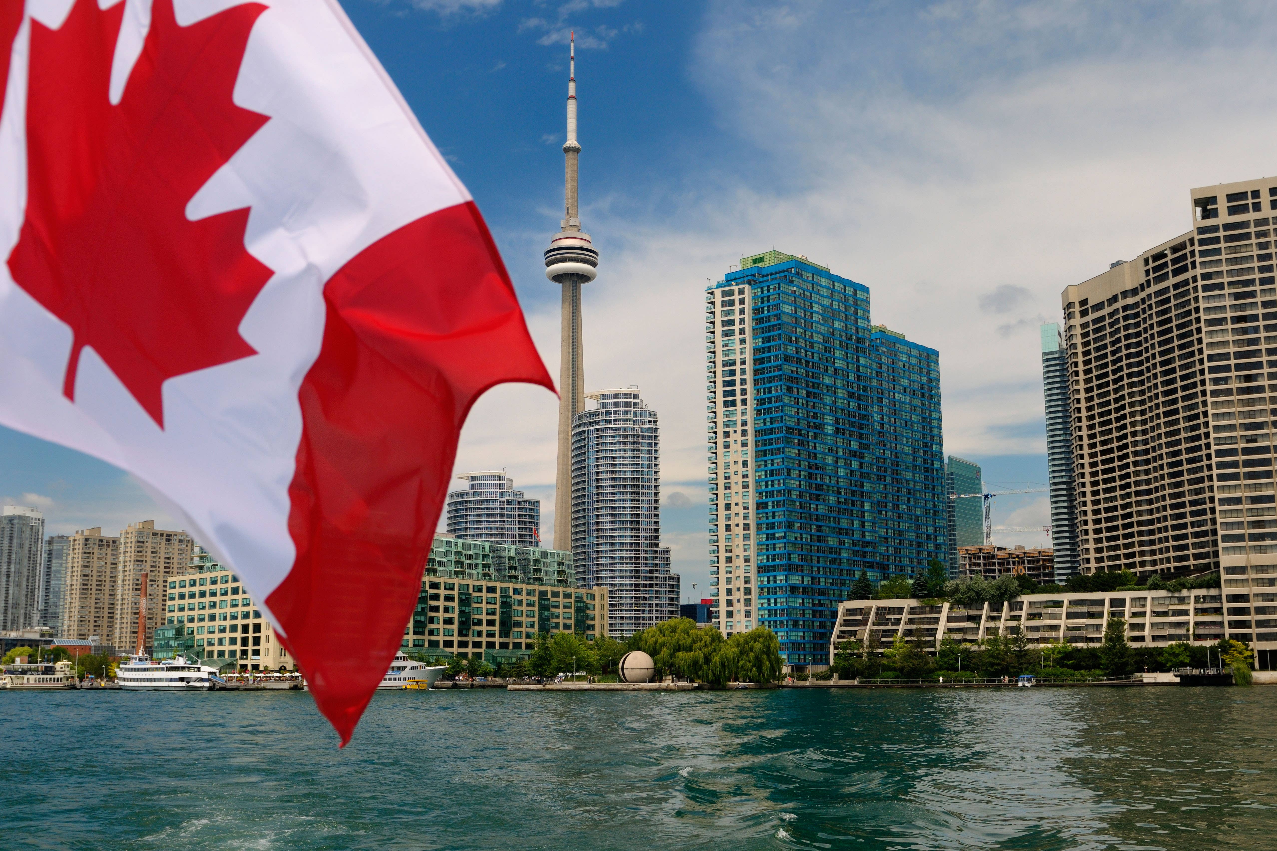More people are considering travel to Canada, not now. Here's what to do in Toronto