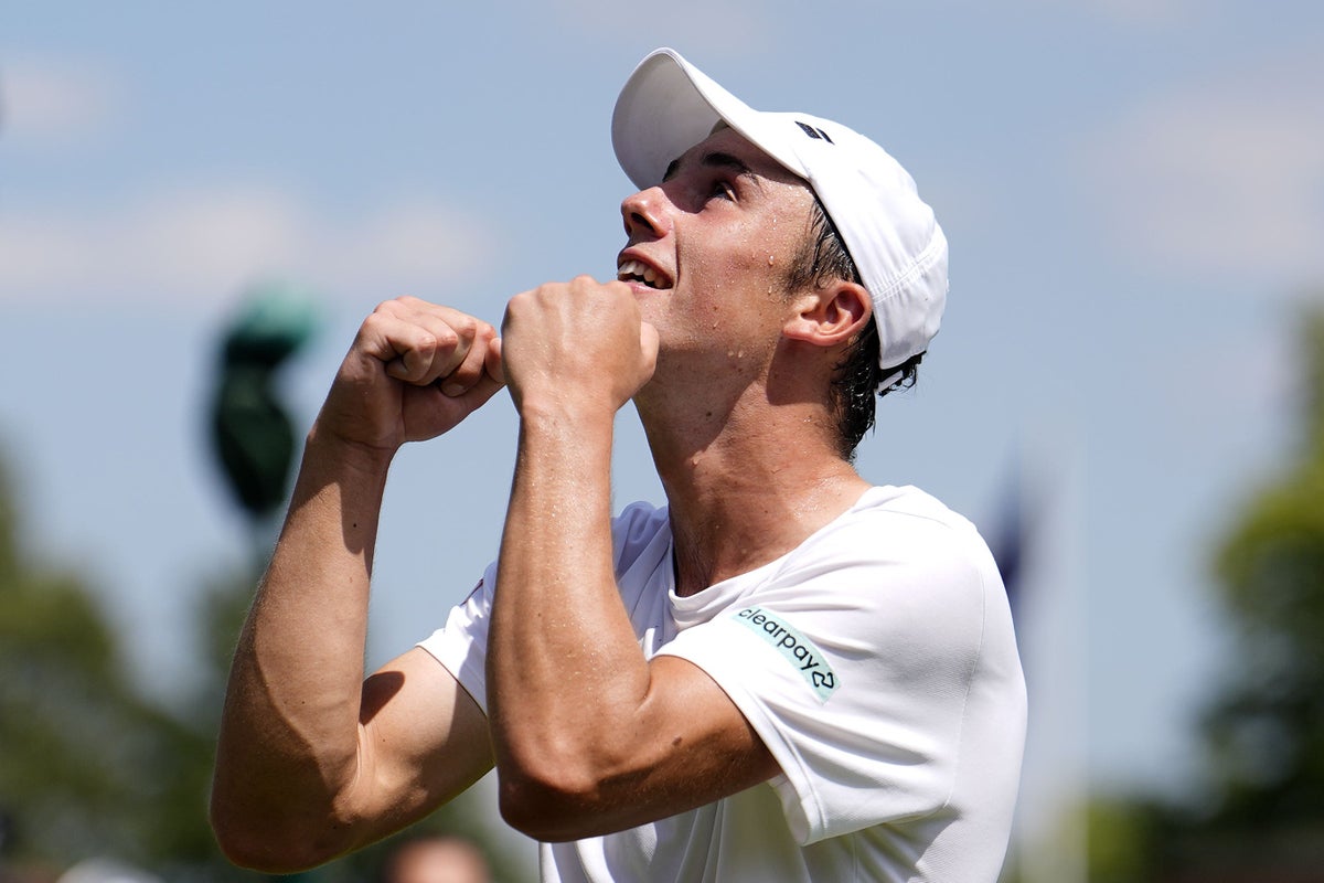 Oliver Tarvet sets up potential Carlos Alcaraz clash at Wimbledon – but will miss out on prize money