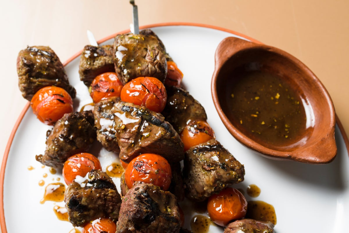 Dried bay leaves bring layers of flavor to Portuguese-style beef skewers
