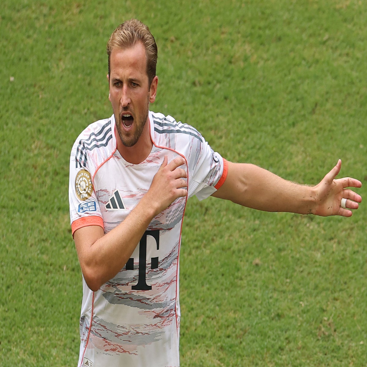 Harry Kane reacts to costly error