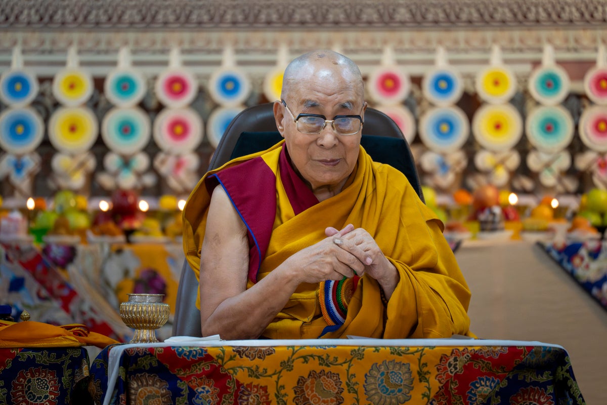 https://static.independent.co.uk/2025/07/01/02/DALAI_LAMA-CUMPLEA%C3%91OS-FOTOS_22895.jpg?width=1200&height=800&crop=1200:800